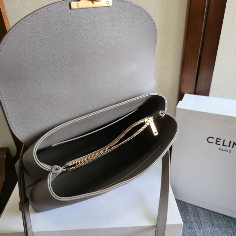 Ce1i*e kelly bags